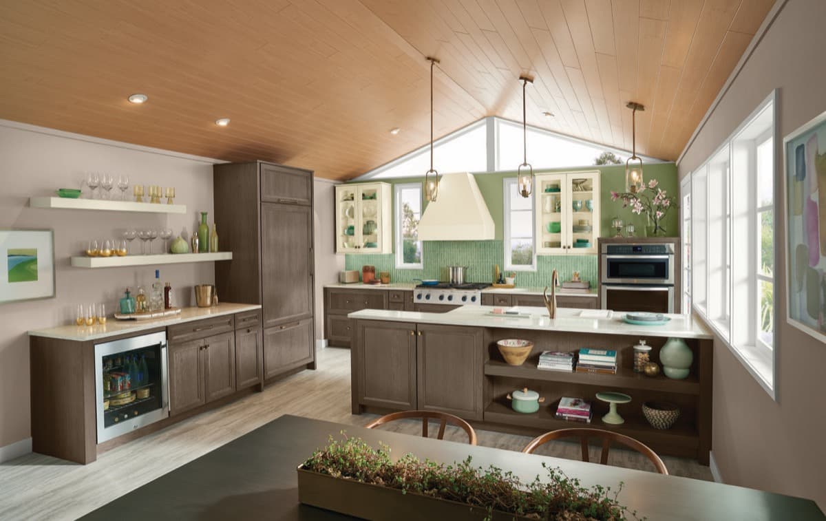 Artisan Bellefonte Cream with Boulder Cherry accents